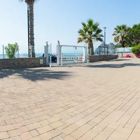 Airone Sea House